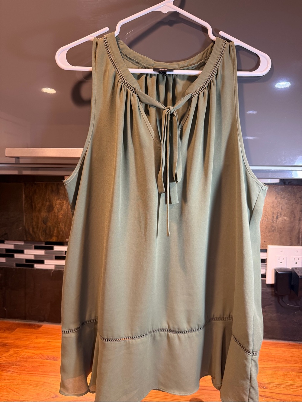 Mossimo Supply Co. Olive Green Tie-Neck Sleeveless Camisole size XL